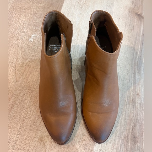 Thursday Boot Company - Downtown Bootie - Picture 10 of 13